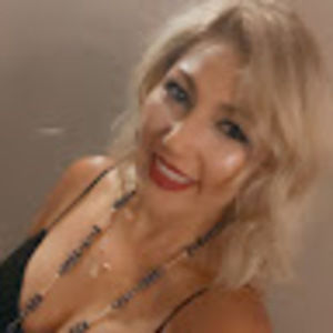 Meet your Posher, Mayra